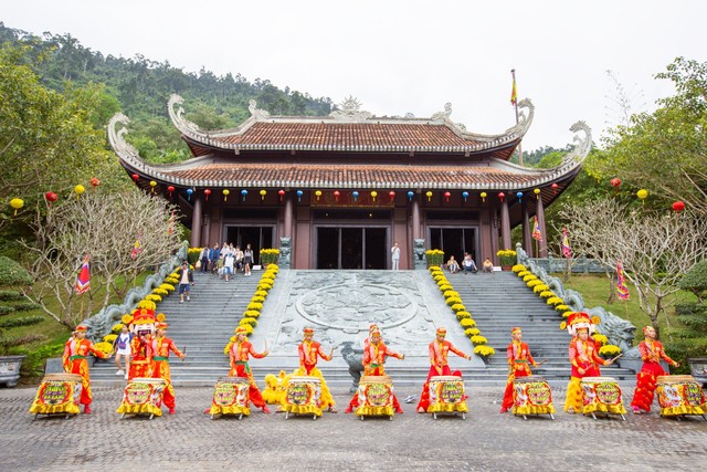 Đà Nẵng: Lễ hội Thần Tài hứa hẹn hút khách du lịch dịp Tết Nguyên đán Giáp Thìn 2024 - Ảnh 3.