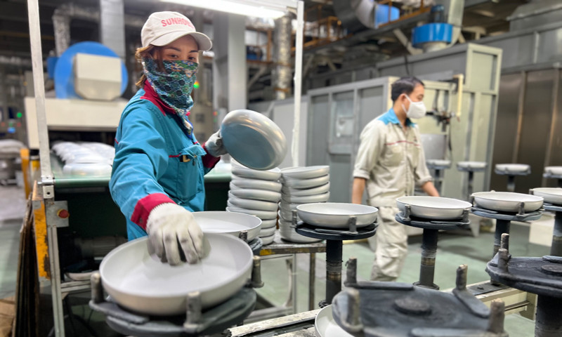 Hà Nội: Phấn đấu tới năm 2024, 100% các doanh nghiệp sản xuất sản phẩm công nghiệp chủ lực thụ hưởng các chính sách hỗ trợ của Thành phố
